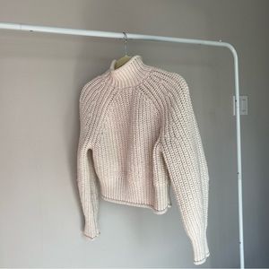 H&M cropped turtle neck knit sweater